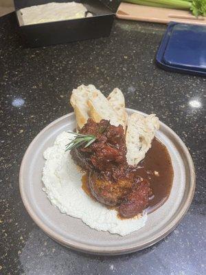 Meatballs With Ricotta and Baguette