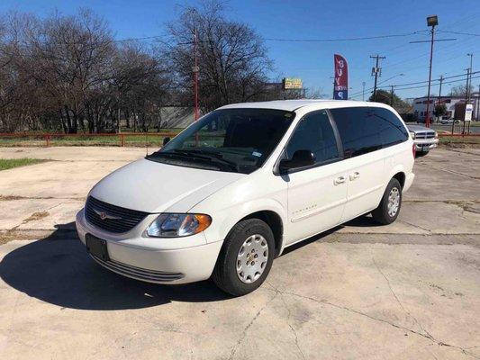 2001 Chrysler Town & Country