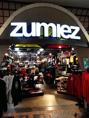 Zumiez