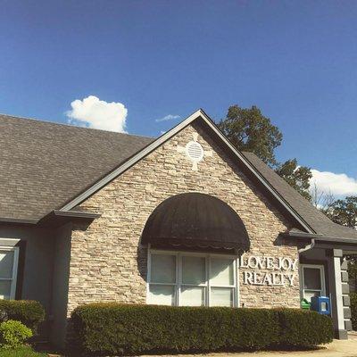 Lovejoy Realty office, 11520 US Hwy 411 Odenville, AL 35120