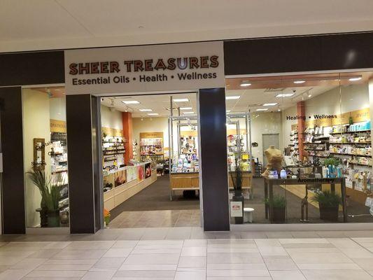 Sheer Treasures Co. - Ridgedale Center, Minnetonka, MN. 55305