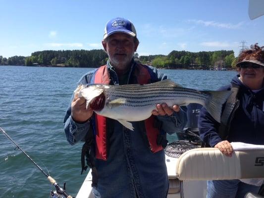 Lake Norman Striper 25" 6lb 9oz