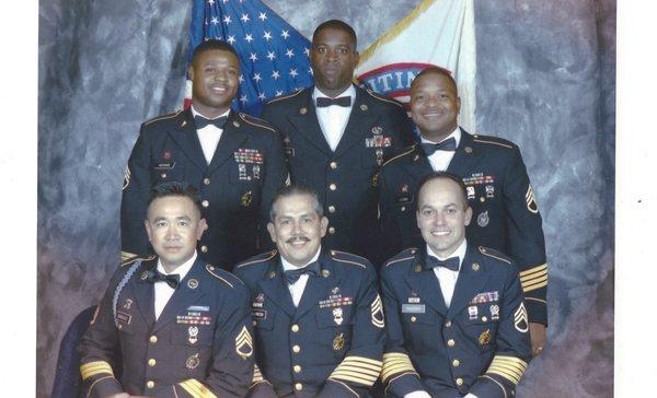 Jay Johnson (Center) rated Top Station Commander San Diego Recruiting Company (2000 & 2002)