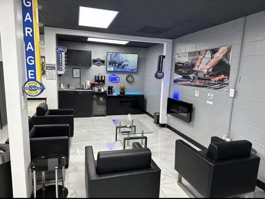 CARZILLA AUTO CARE WAITING AREA