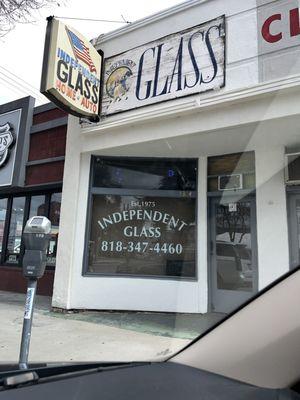 Independent Glass