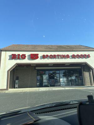 Big 5 Sporting Goods