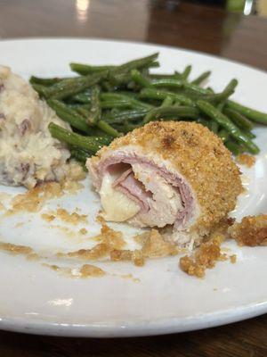 Chicken cordon bleu.