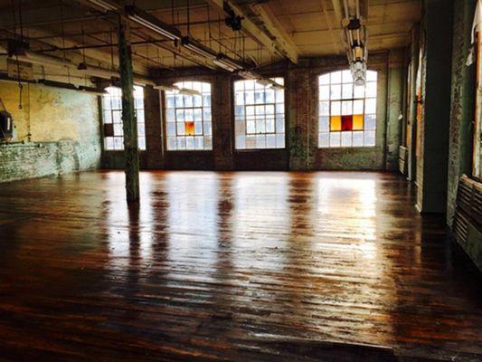 MorrisonDance rehearsal studio at the converted Osborne Industrial Complex.