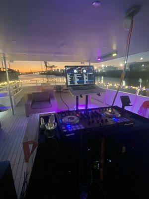 Yacht Party