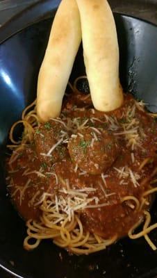 Homemade spaghetti & meatballs bolognese