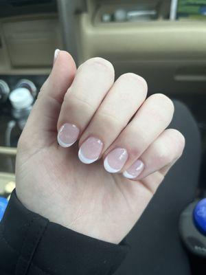 I asked for dip nails, French tips, and i got tips to lengthen my nails