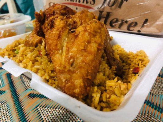 Chicken wings with pork fried rice