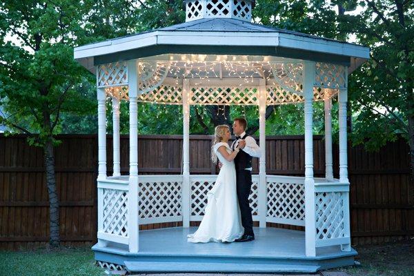 Beautiful Gazebo for Outdoor Weddings