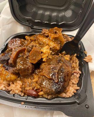 Oxtail with Rice and Peas