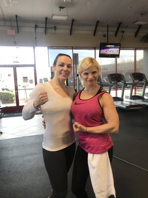 Working out with Alexis Davis