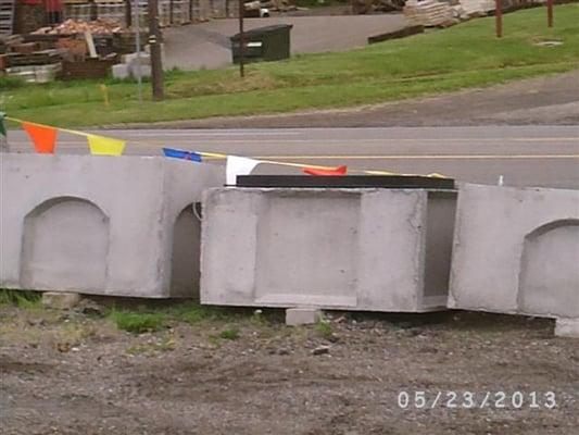 Precast Concrete Catch Basins and Grates