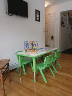 Mealtime & Craft time school table!