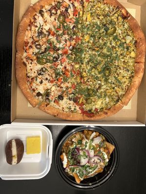 Samosa Chaat & palak chicken pizza / tandorri chicken pizza