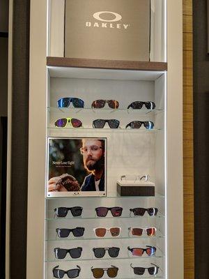 See your absolute best with a new pair of polarized Oakley sunglasses available at Lenscrafters at Macy's.