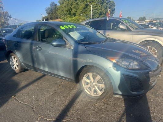 2011 MAZDA 3
$6,495