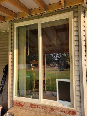 Patio Glass Doggy Door