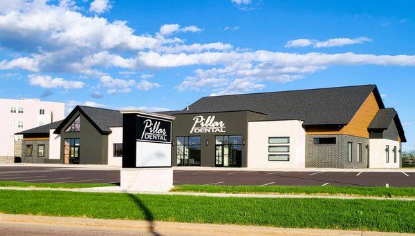 Pillar Dental Building on Lake Lorraine in Sioux Falls, SD, designed by designArc Group