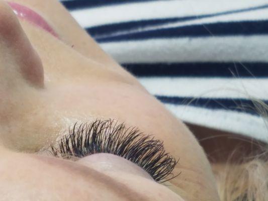 Classic extra curl lashes