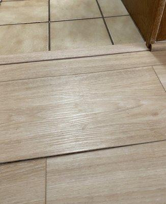 R & V Flooring Covering