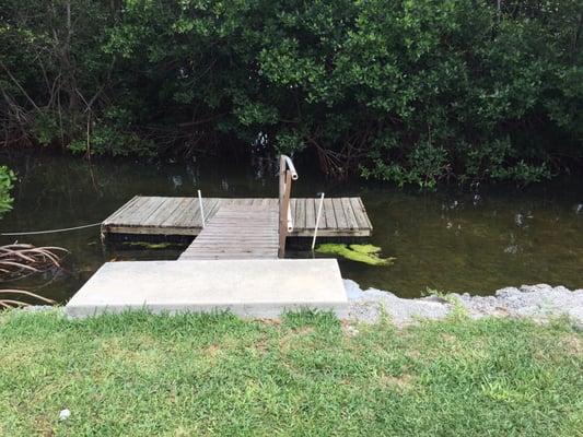 Dock to launch kayaks