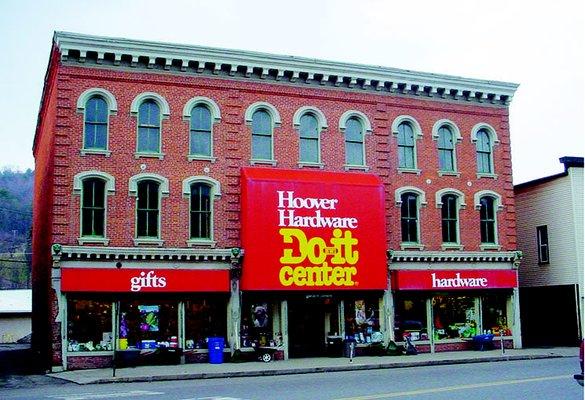 Hoover Hardware Do It Center.  Retail hardware and home center with rental, home decor and insulated concrete forms.