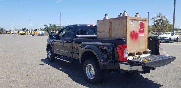 Pallet move in pickup truck