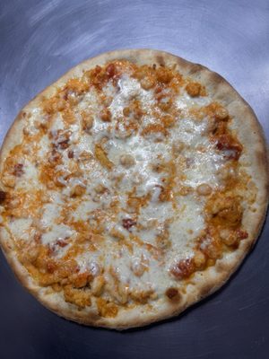 Napolitana buffalo chicken pizza regular large