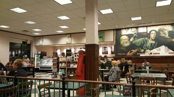 Cafe at Barnes and Noble near Fairfield Commons