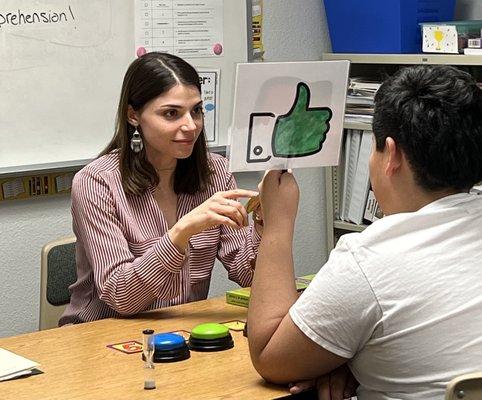 Speech Therapist for Kids helping a child with communication