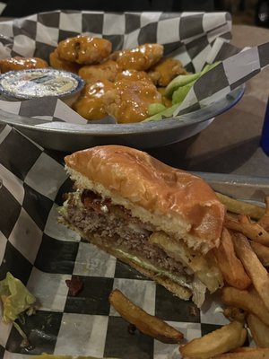 O'rings, burger and tenders