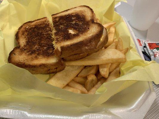 Grilled Cheese with fries