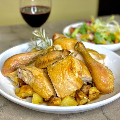 Rosemary roasted chicken with potatoes, for dinner or catering