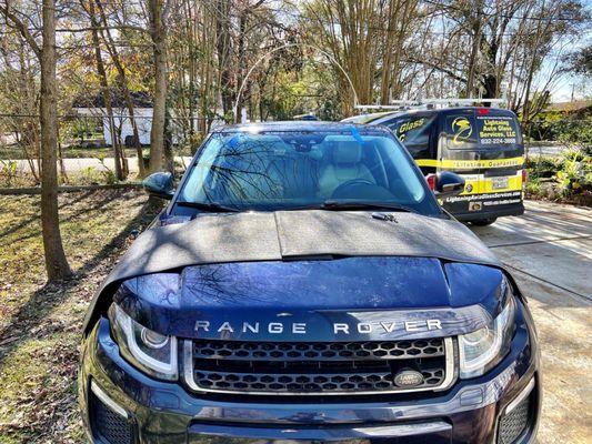 Range Rover Evoque fully sensored and heated windshield