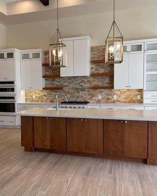 Looking to transform your home with a quality remodeler in Casa Grande, AZ? Look no further than Absolute Construction & Desi...