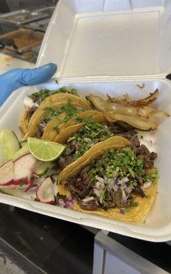 Tacos de asada