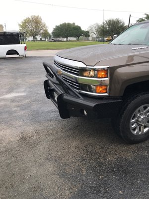 Ranch Hand Legend Bull-Nose on Chev 3500HD