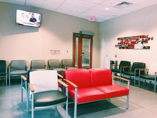 Waiting area in the lab and x-ray wing on the first floor