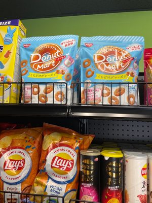 Donut cereal and lays chips