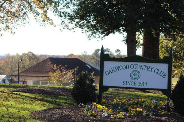 Oakwood Country Club