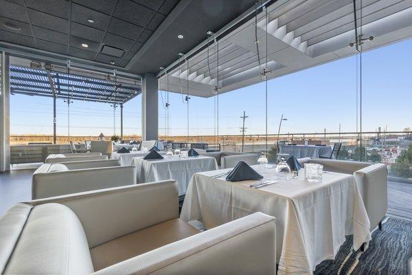 Floor-to-ceiling windows for a unique dining experience.