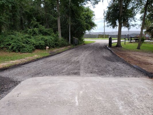 Asphalt millings driveway