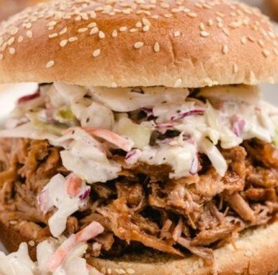 Brisket Sandwich With Coleslaw