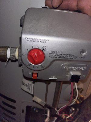 Gas control valve replaced on water heater.