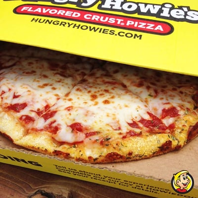 Hot cheese pizza with #FreeFlavoredCrust