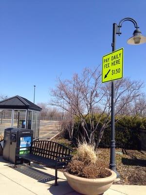 Metra parking payment booth